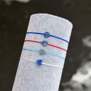 Brățară cu șnur reglabil și inimă  Lapis lazuli